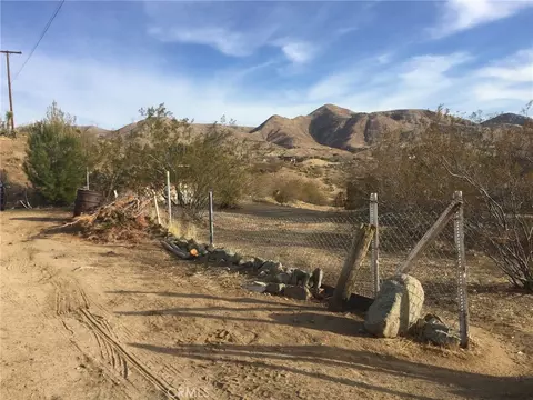 6719 Deep Creek Rd, Apple Valley, CA 92308 photo 8