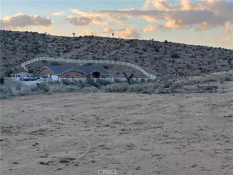 9683 Milpas Dr, Apple Valley, CA 92308 photo 4