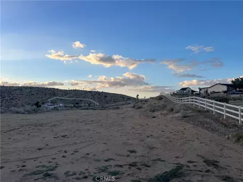 9683 Milpas Dr, Apple Valley, CA 92308 photo 6