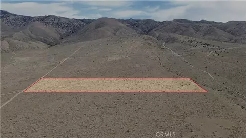 22 Canyon View Rd, Apple Valley, CA 92308