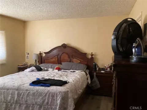 Bedroom - 1131 Barstow Rd, Barstow, CA 92311 photo 5 of 9