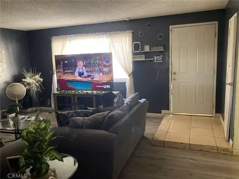 Entry Way - 1131 Barstow Rd, Barstow, CA 92311 photo 2 of 2