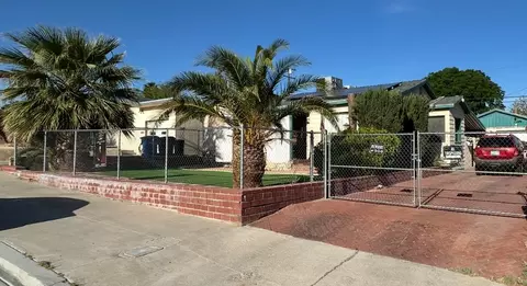 824 S 2nd Ave, Barstow, CA 92311