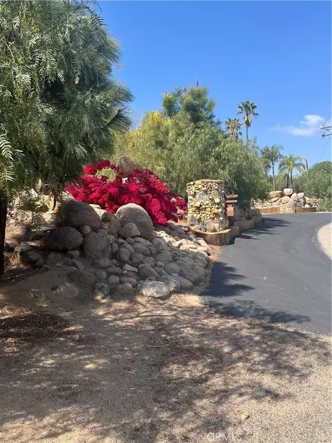 20755 Bentley Dr, Perris, CA 92570 photo 14