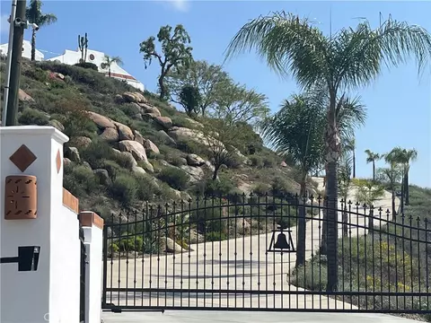 20755 Bentley Dr, Perris, CA 92570 photo 13
