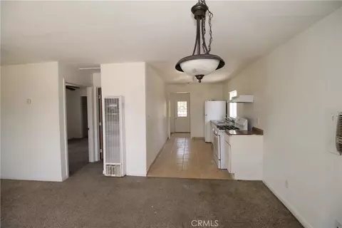 Living - 509 E Williams St, Yermo, CA 92398 photo 2 of 4