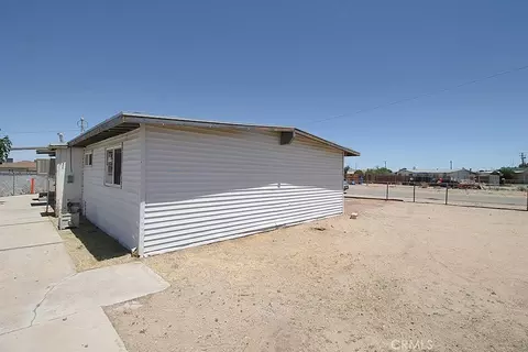 34150 Woods Ave, Barstow, CA 92311 photo 6