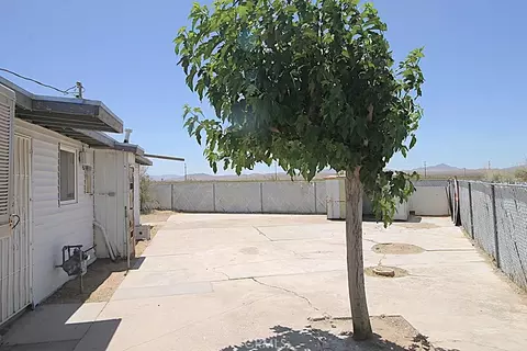 34150 Woods Ave, Barstow, CA 92311 photo 8