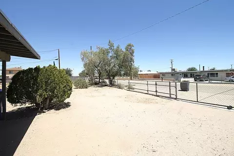 34150 Woods Ave, Barstow, CA 92311 photo 3