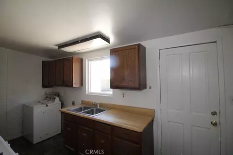 34150 Woods Ave, Barstow, CA 92311 photo 16