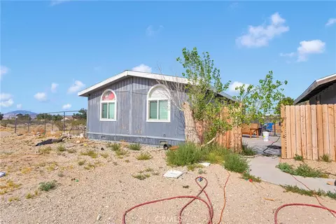 9125 Visalia Ave, Lucerne Valley, CA 92356