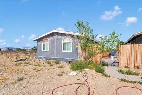 9125 Visalia Ave, Lucerne Valley, CA 92356