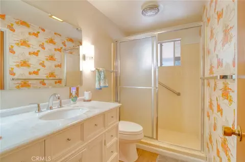 Bath - 960 Snowbird Rd, Wrightwood, CA 92397 photo 1 of 2