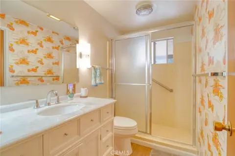 Bath - 960 Snowbird Rd, Wrightwood, CA 92397 photo 1 of 2