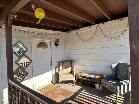 8625 C Ave, Hesperia, CA 92345