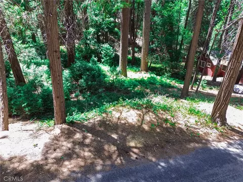590 Electra Dr, Crestline, CA 92325 photo 8
