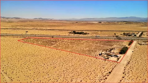 45534 Hacienda Rd, Yermo, CA 92398