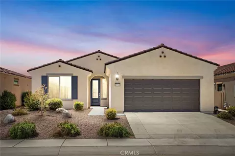18935 Lariat St, Apple Valley, CA 92308