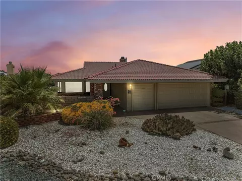 14349 Hurricane Ln, Helendale, CA 92342