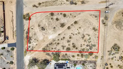 18924 Symeron Rd, Apple Valley, CA 92307