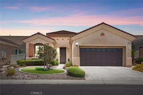 10065 Wilmington Ln, Apple Valley, CA 92308
