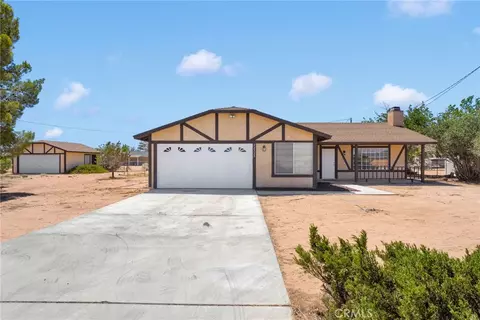 22325 Quivero Rd, Apple Valley, CA 92307