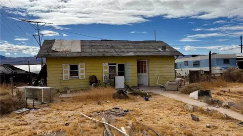 733 Ranch Rd, Yermo, CA 92398