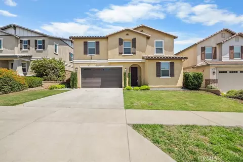 5585 Bella Way, Fontana, CA 92336