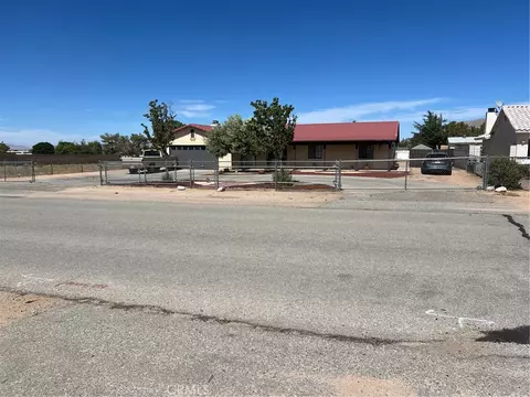 7697 Windsor Ave, Hesperia, CA 92345