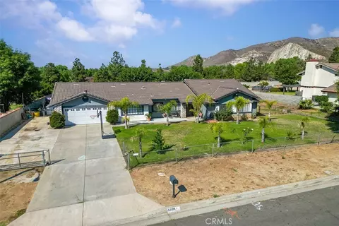 6860 27th St, Jurupa Valley, CA 92509