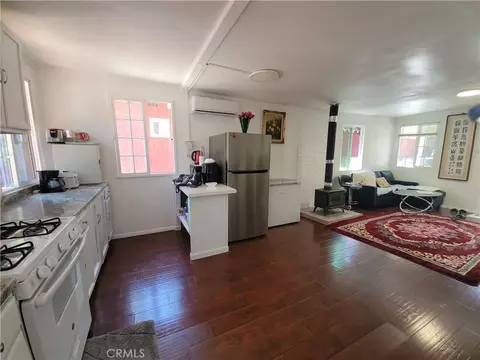 Kitchen - 1494 Laura St, Wrightwood, CA 92397 photo 1 of 2