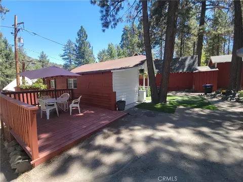 Exterior - 1494 Laura St, Wrightwood, CA 92397 photo 2 of 6
