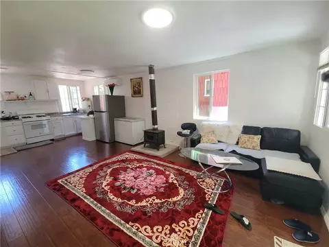Living - 1494 Laura St, Wrightwood, CA 92397 photo 2 of 3