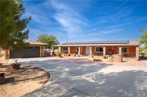 14221 Tumbleweed Rd, Phelan, CA 92371