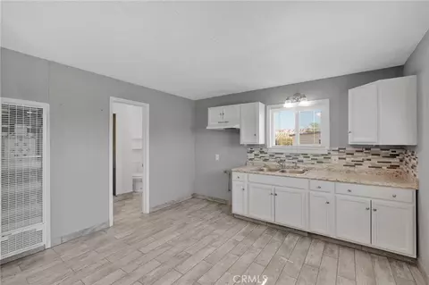 33454 Hampton Way, Daggett, CA 92327 photo 4