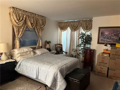 Bedroom - 11580 Oak St, Apple Valley, CA 92308 photo 1 of 4
