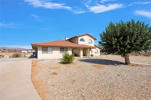 23871 Plaina Rd, Apple Valley, CA 92307