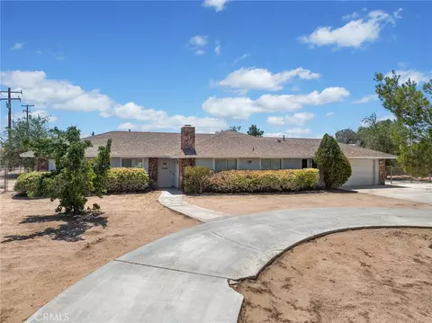 18425 Owatonna Rd, Apple Valley, CA 92307