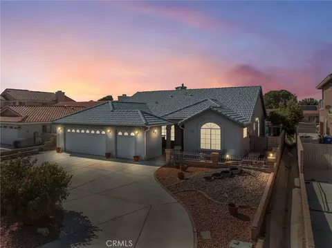 14460 Galleon Ln, Helendale, CA 92342