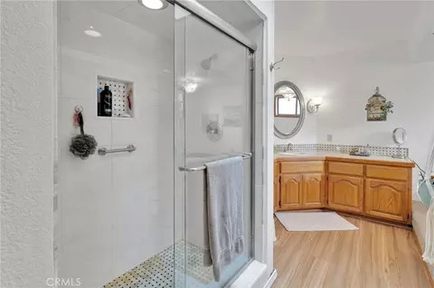 Bath - 27871 Jasmine, Helendale, CA 92342 photo 1 of 8