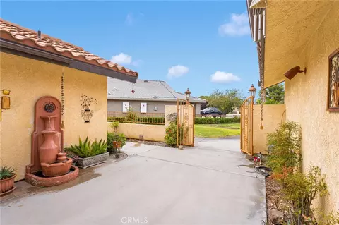 Exterior - 27871 Jasmine, Helendale, CA 92342 photo 3 of 13