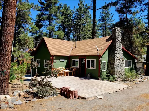 1116 Lark Rd, Wrightwood, CA 92397