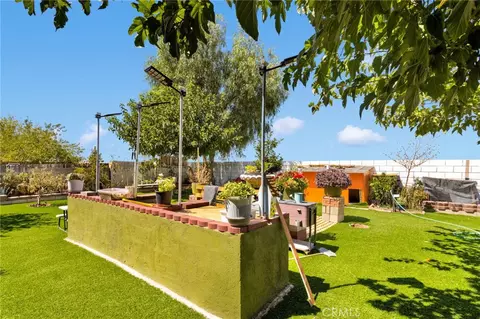 Exterior - 10654 Alton Pl, Adelanto, CA 92301 photo 5 of 6
