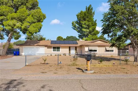 12945 Osage Rd, Apple Valley, CA 92308