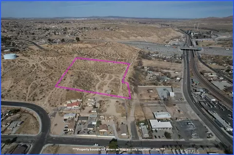 15580 1st St, Victorville, CA 92395