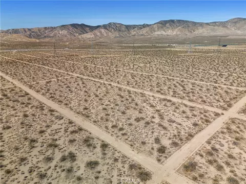 0 11th Ave, Mojave, CA 93501 photo 3