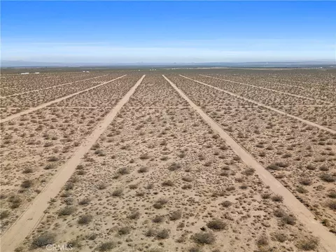 0 11th Ave, Mojave, CA 93501 photo 4