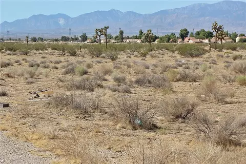 1111 Rhode Island Rd, Adelanto, CA 92301