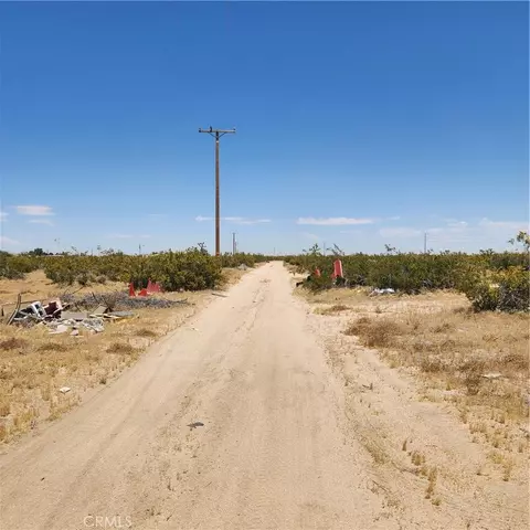 7119 Aster Rd, Adelanto, CA 92301