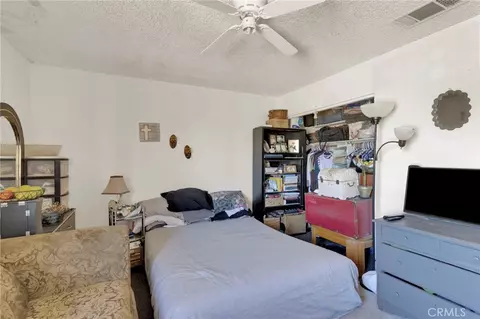 Bedroom - 14720 Main St, Hesperia, CA 92345 photo 3 of 5